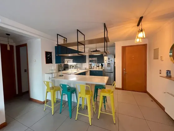 Amplio Y Lindo Dpto, 2 Dormitorios En Suite!!