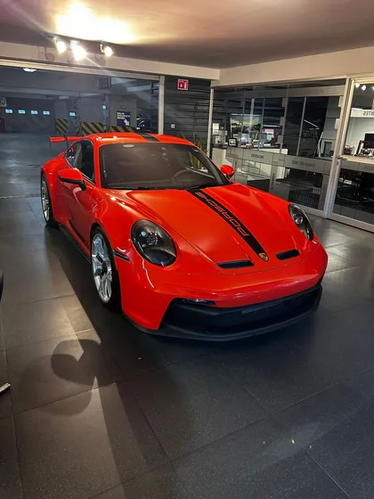 Porsche 911 3.8 Gt3 Coupe At