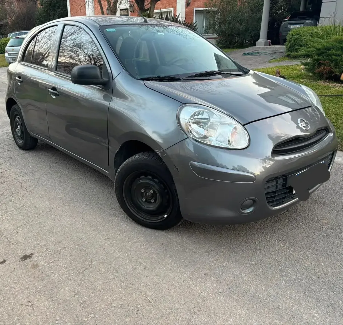 Nissan March 1.6 Active 107cv May14