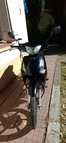 Moto Honda Biz De 125c.c Usada