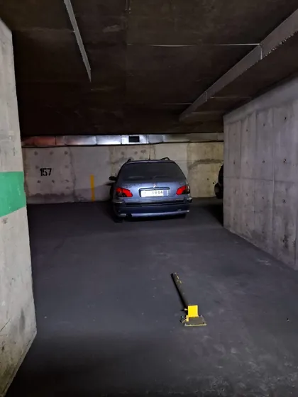 Uf 2,3 Estacionamiento Diego De Velasquez / Providencia