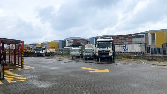 ¡gran Oportunidad De Inversión! Vitrina - Bodega Comercial En Chía
