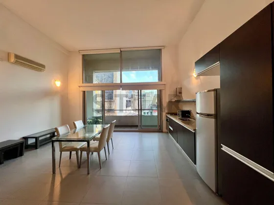 Alquiler De Departamento Tipo Loft Con Cochera En San Telmo
