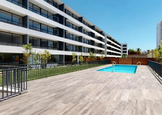 Departamento En Venta De 2 Dormitorios Y 2 Baños En Santiago