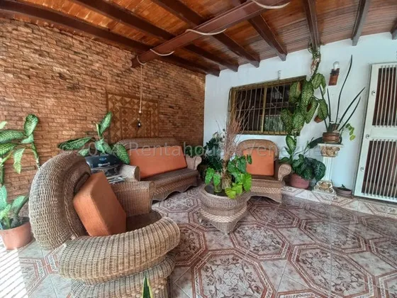 Casa En Venta Urb. San Francisco Araure - #24-27737 Iv