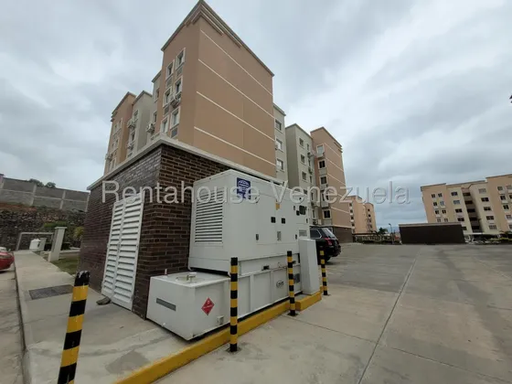 Andreymar Canelón Vende Impecable Apartamento En Obra Blanca Al Este De Barquisimeto. Ideal Para Diseñar Y Personalizar A Tu Gusto.
