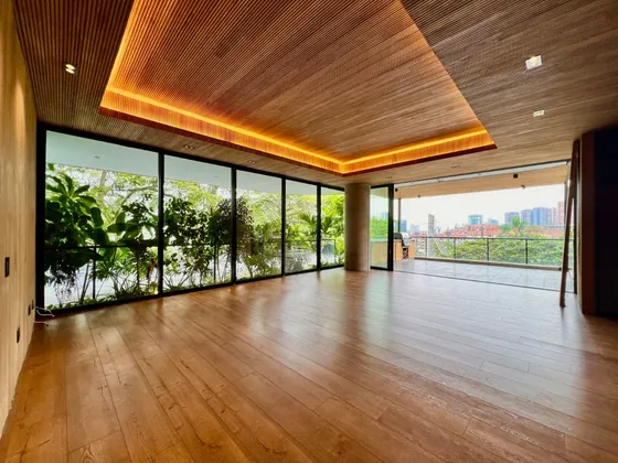 Venta De Apartamento En El Poblado