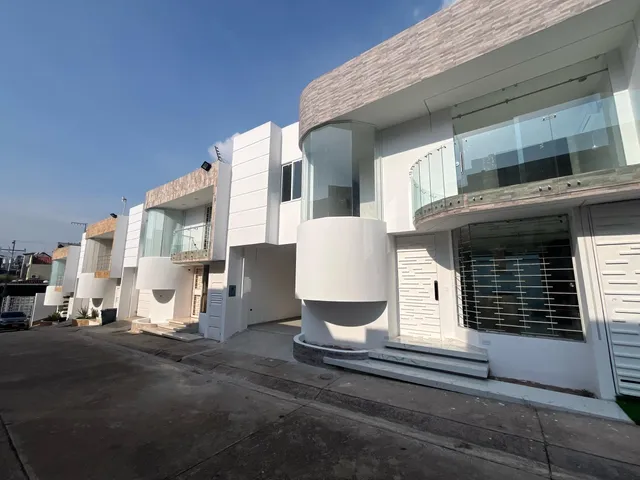Casa En Venta Urbanización Doña Lucia - Ula