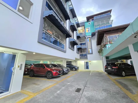 Vendo Apartamento Tipo Penthouse Alma Rosa 1