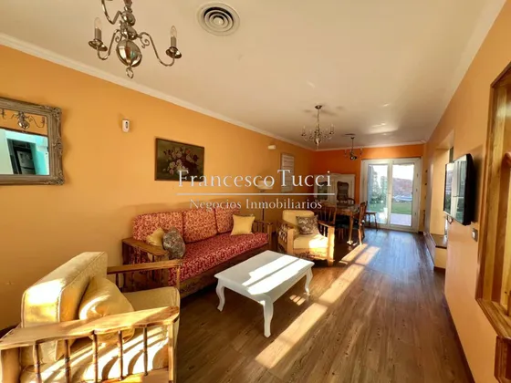 Casa En Venta 4 Ambientes Castelar 