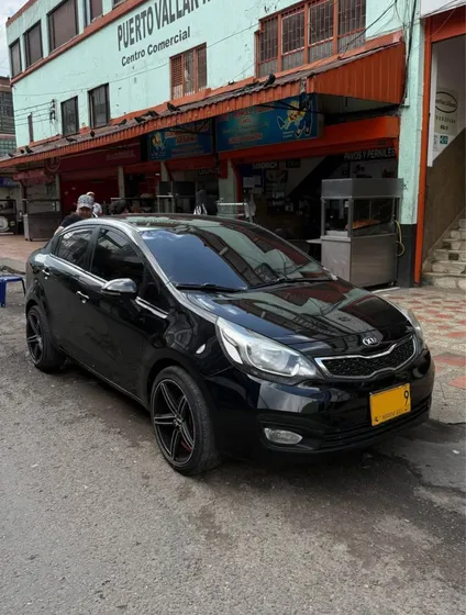 Kia Rio 1.4 4 P