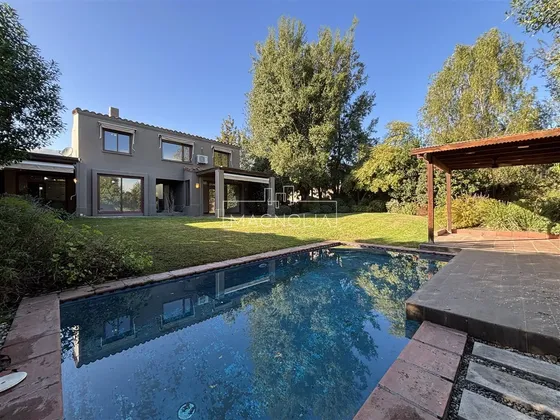 Hermosa Casa Con Disponibilidad Inmediata