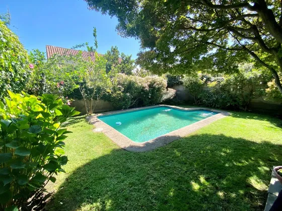 Se Vende Linda Casa Sector San Carlos De Apoquindo