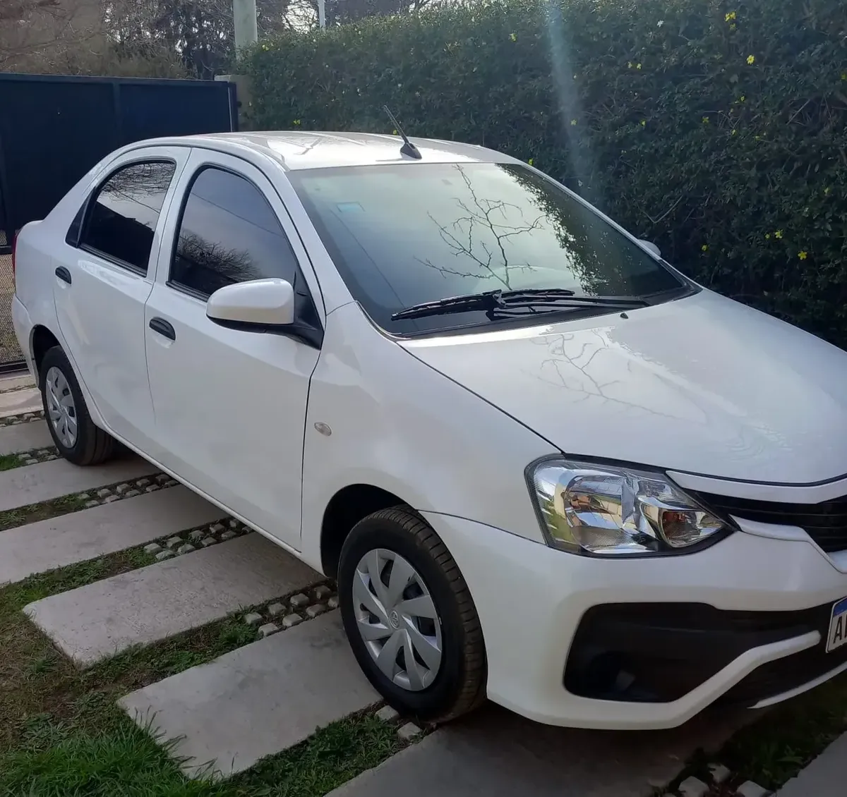 Toyota Etios 1.5 Sedan X