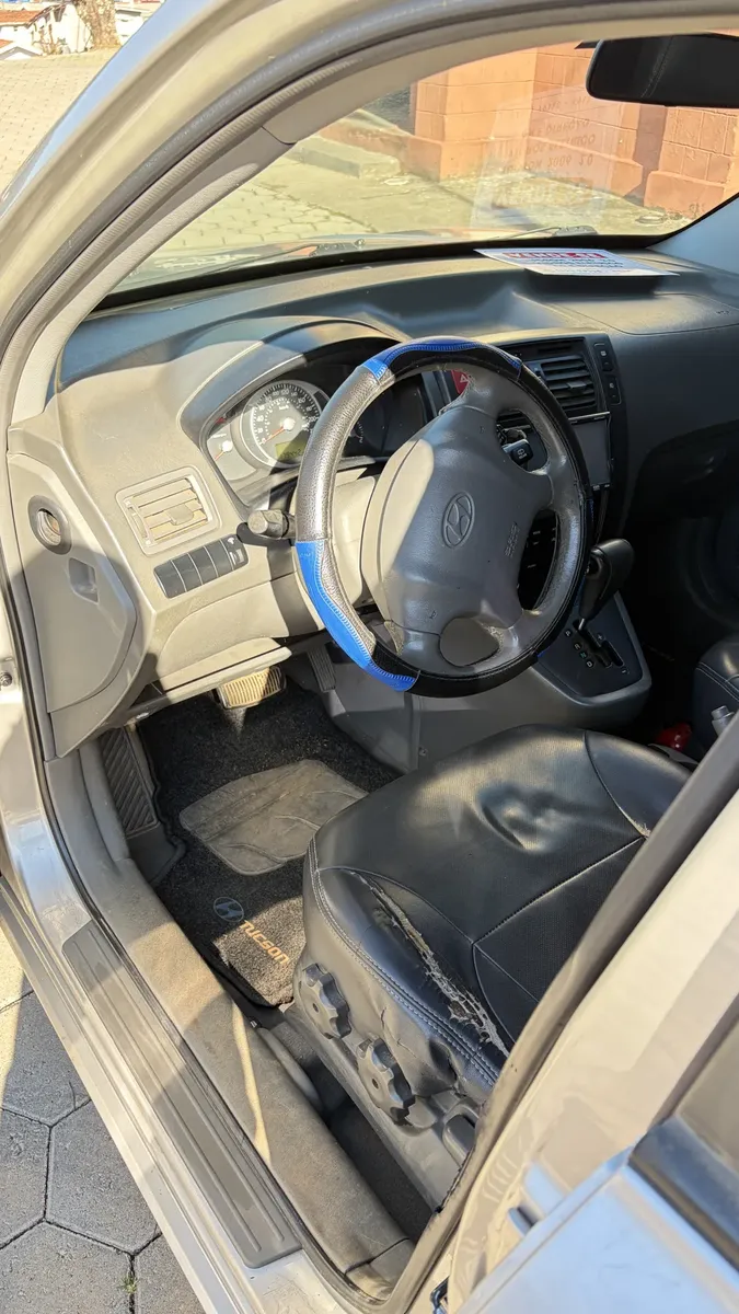 Hyundai Tucson 2006 2.0 Gl 4x2 Aut. 5p — foto 8