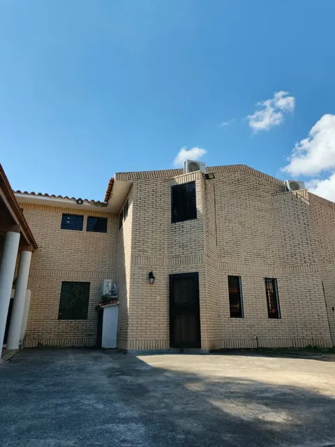 Town House En Venta Ubicado En Conjunto Residencial Country Park Villaserino Urbanizacion El Remanso San Diego. St