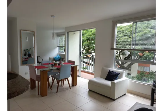 Venta Apartamento De 62mts2 En Alfaguara, Jamundí 10164.