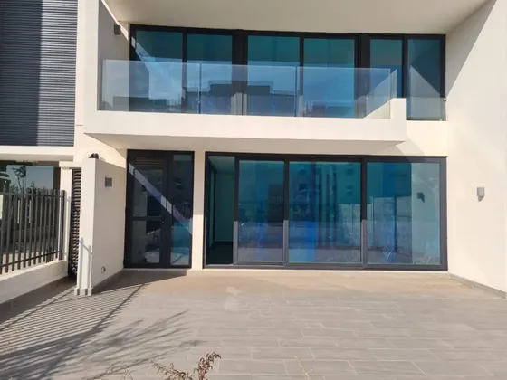 Vendo Promesa Townhouse Con Lindas Vistas, Seguridad 24/7