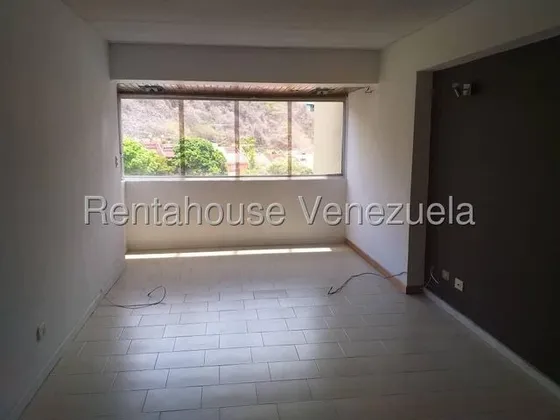 Apartamento En Alquiler En Santa Fe Norte  25-9408 K.f