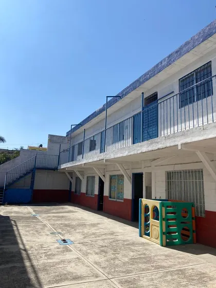 Edificio Comercial - Lomas De Jiutepec