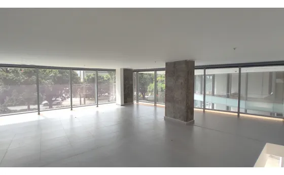 150m2 Local En Arriendo Envigado Cerca A Mayorca