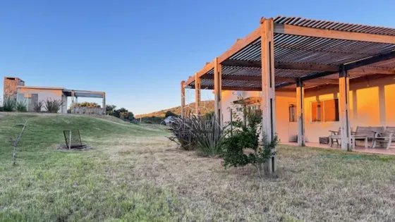 Chacra De 6 Has Con 664 M2 - Cerca De Piriapolis Y Del Parque De Fauna Natural