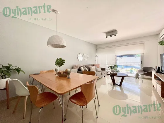 Venta De Hermoso Departamento En Pb En Ituzaingó - A Mts. De Acceso Oeste