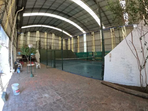 Venta De Complejo De Cancha De Padel En Madariaga Y Andrade