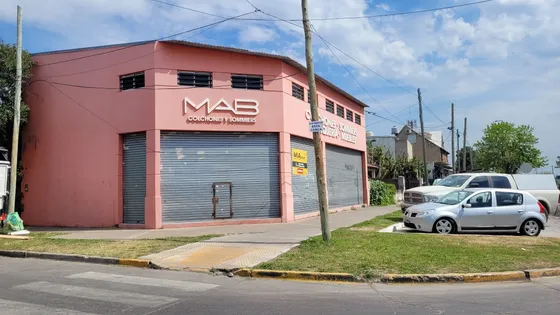 Alquilo Exelente Local Zona Comercial Av. Valette 2049 Esqui