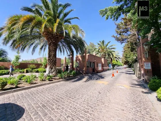 Chicureo / Condominio Los Alvarrobos Iva