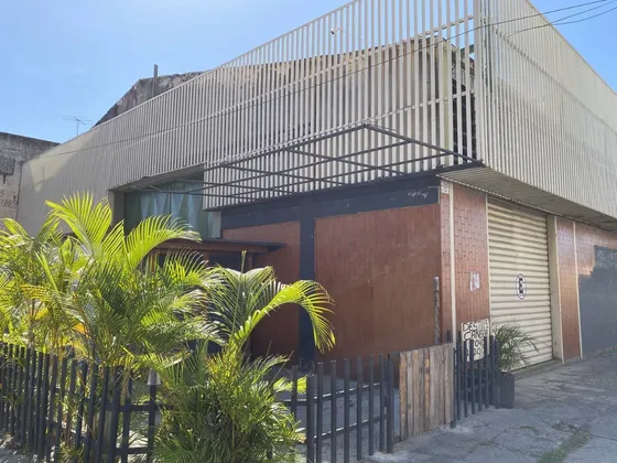 Galpón En Alquiler En Los Guayos Rp