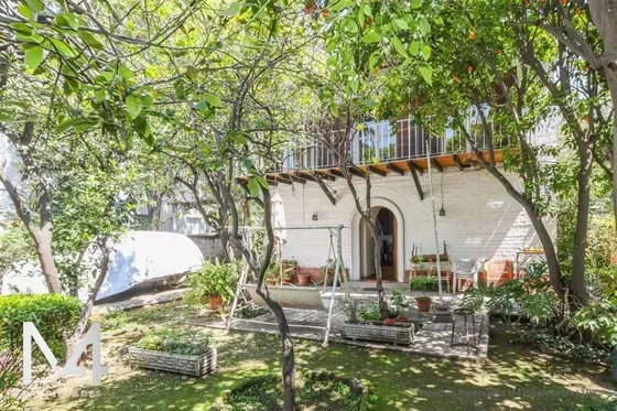 Oportunidad Única Casa En Venta De 4 Dorm. En Ñuñoa