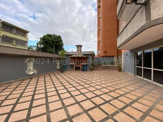 Amplio Apartamento En Venta En Cagua. Ljsa 25-812