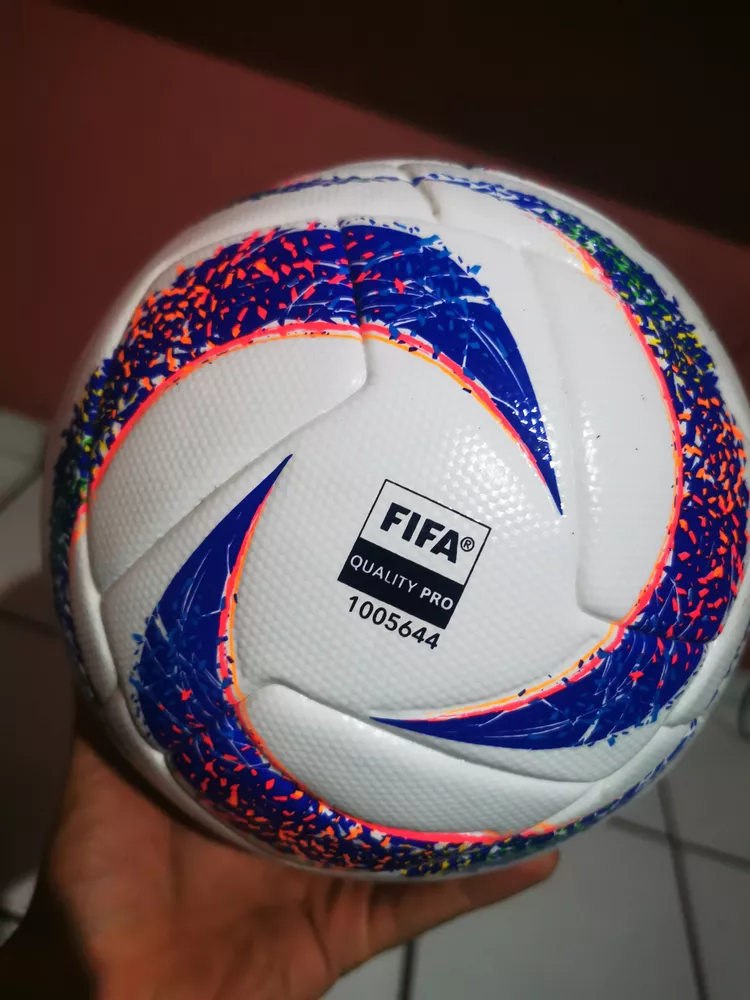 Balón de Fútbol No. 5 FIFA Quality PRO Tempest