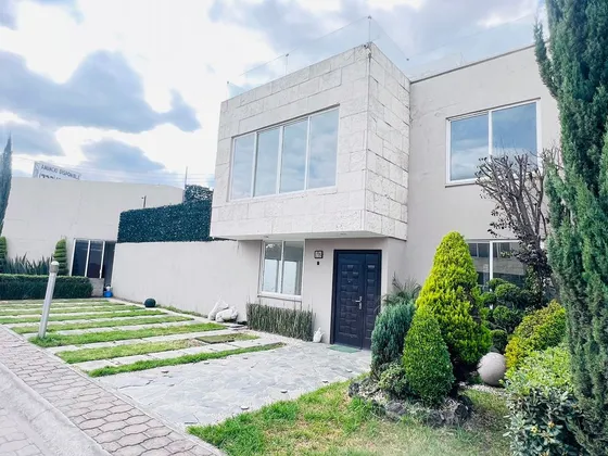Casa En Venta En Lazaro Cardenas Metepec
