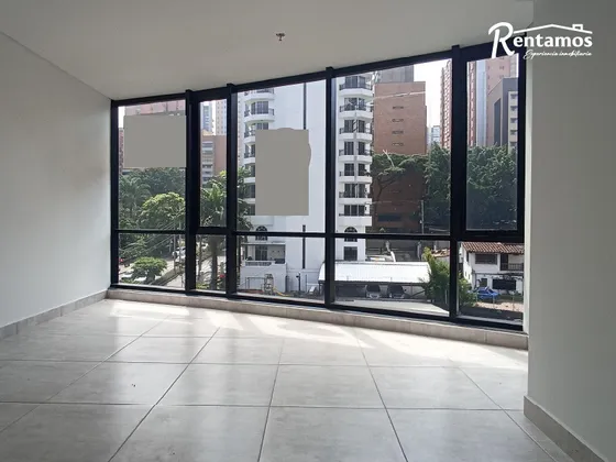 Oficina En Arriendo En El Poblado. Cod A775560