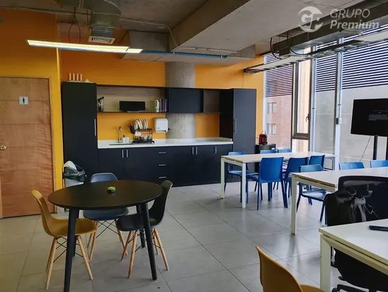 Oficina En Arriendo | Amplia Planta Libre | Los Dominicos