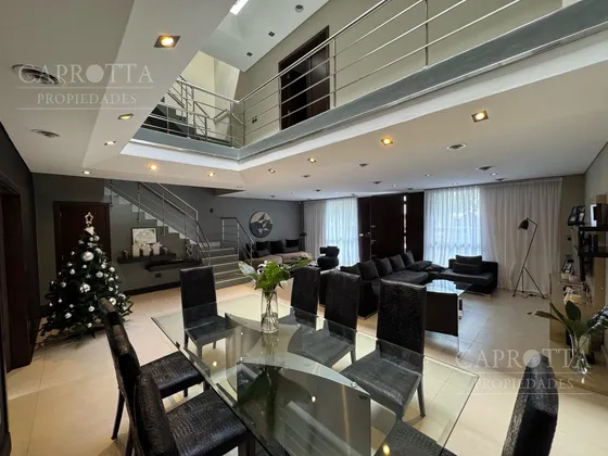 Casa En Villa Devoto