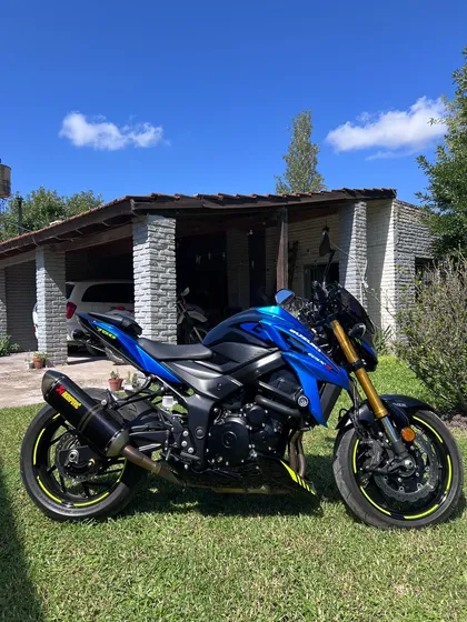 Suzuki Gsx-s 750 2023