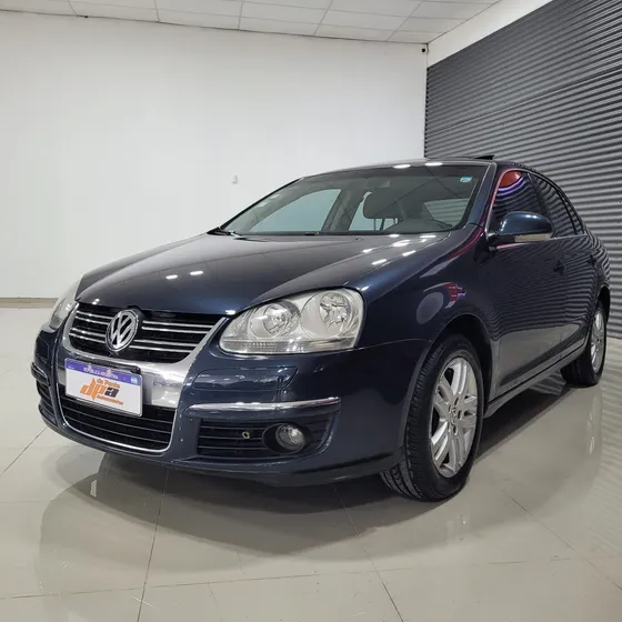 Volkswagen Vento 2.5 Advance 170cv