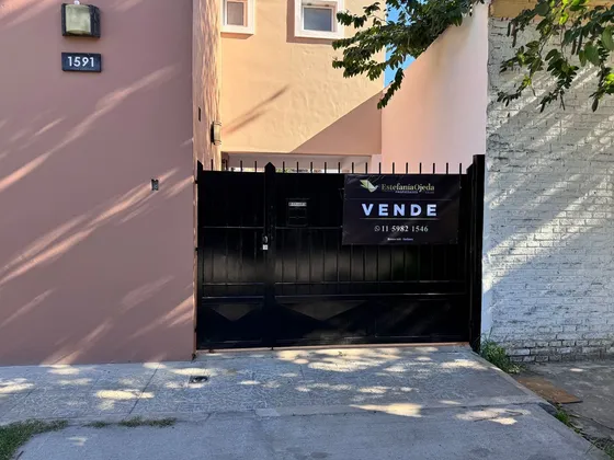 Departamento Dúplex  En Venta En Berazategui, G.b.a. Zona Sur, Argentina