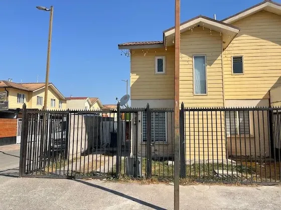 Se Vende Casa 3dy 2b En Valle Grande Lampa Acepta Subsidio.