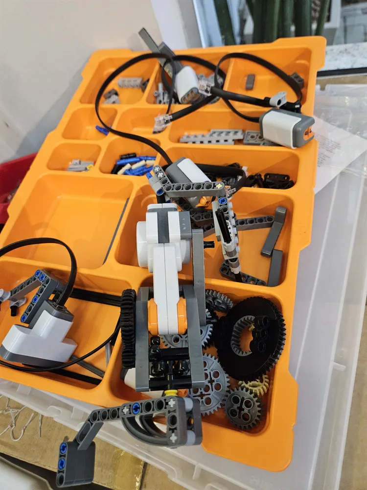 Lego Mindstorms Nxt Soluções Robótica Base Principal 431 Pçs 431