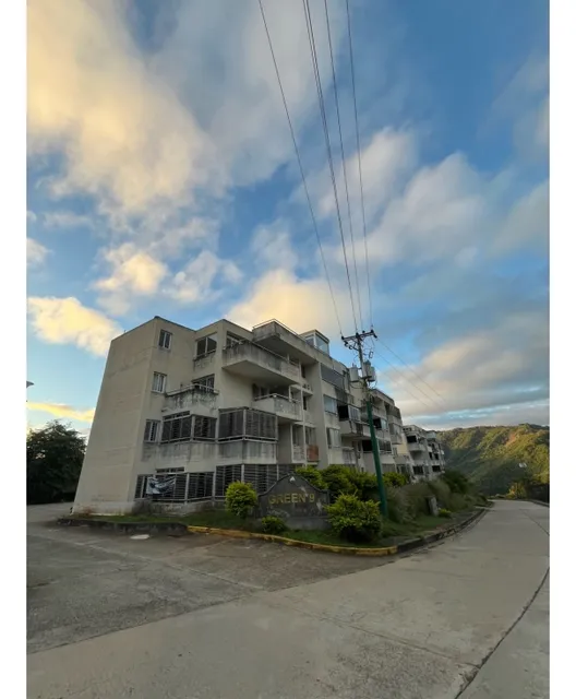 Apartamento En Venta Bosques De La Lagunita. El Hatillo