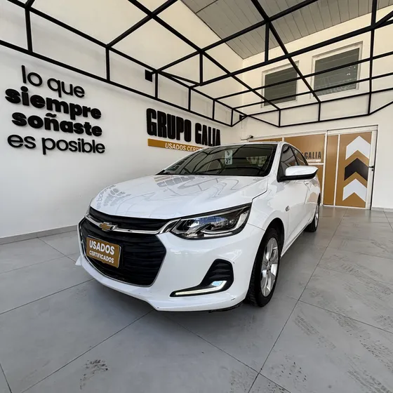 Chevrolet Onix 1.0 T Premier Plus 4p