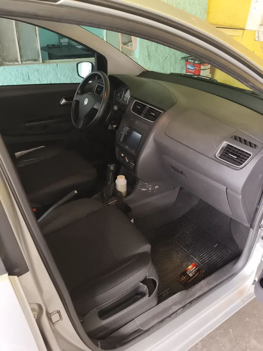 Volkswagen Fox 2011 1.6 Vht Prime I-motion Total Flex 5p — foto 6