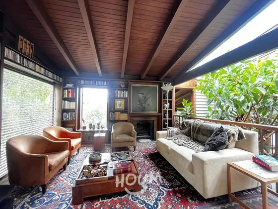 Apartamento En Provenza. 2 Habitaciones, 335 M², Id: 140061