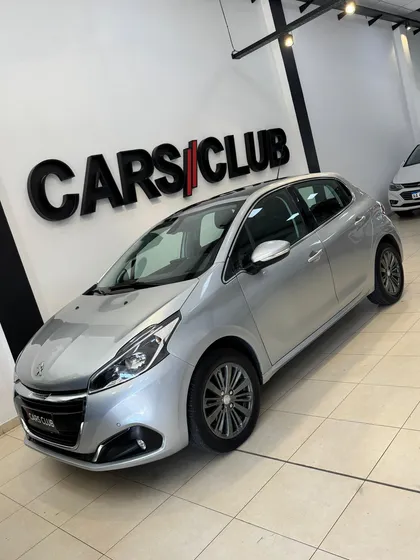 Peugeot 208 1.6 Feline