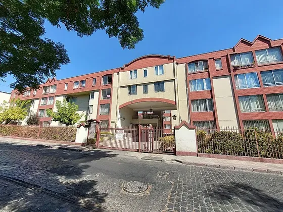 Remodelado Depto 3d 2b Con Estac Y Bod Barrio Brasil