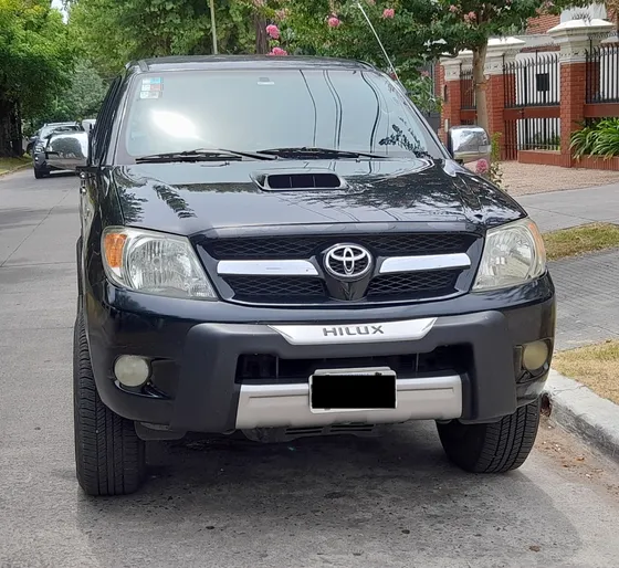 Toyota Hilux 3.0 I Sr Cab Doble 4x2 Doble Airbag